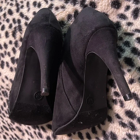 Black Suede Like High Heels Booties with Zippers 6.5 - Picture 6 of 10